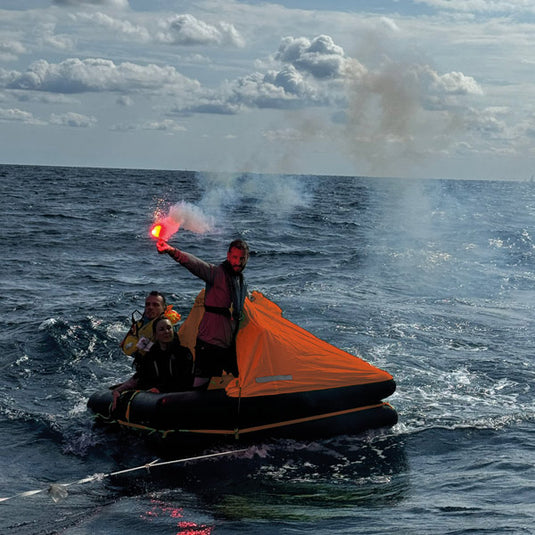 HERO Redningsflåde YACHT SOLAS A kompakt 16 personer